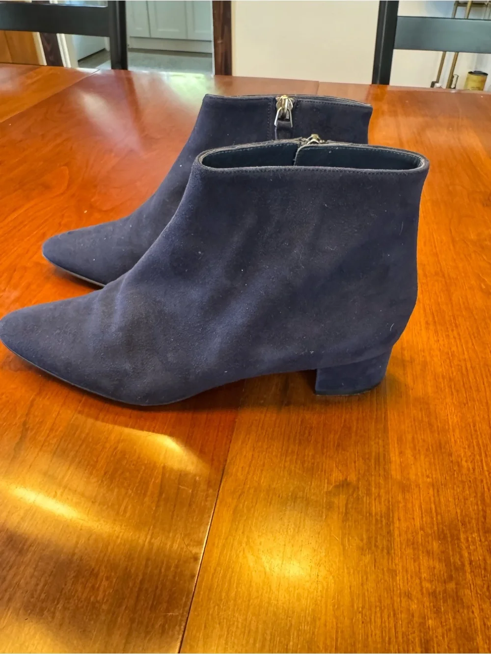 Manolo Blahnik sleek navy
